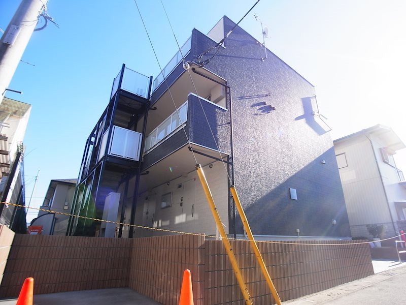 リブリ・エスアイエム 105号室 外観