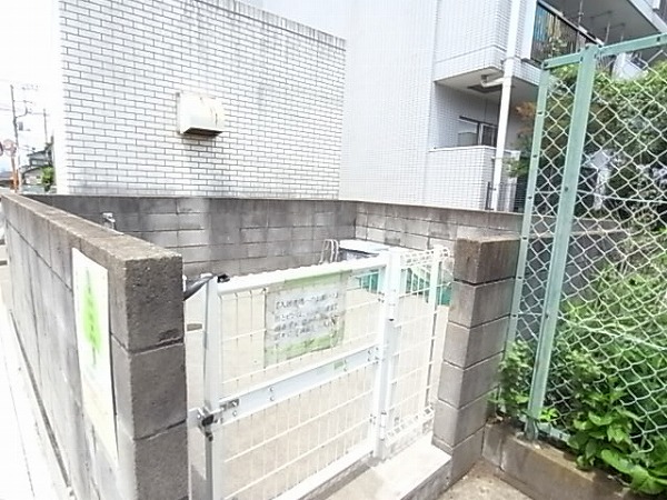 INSURANCE BLDGX.XVI その他外観6