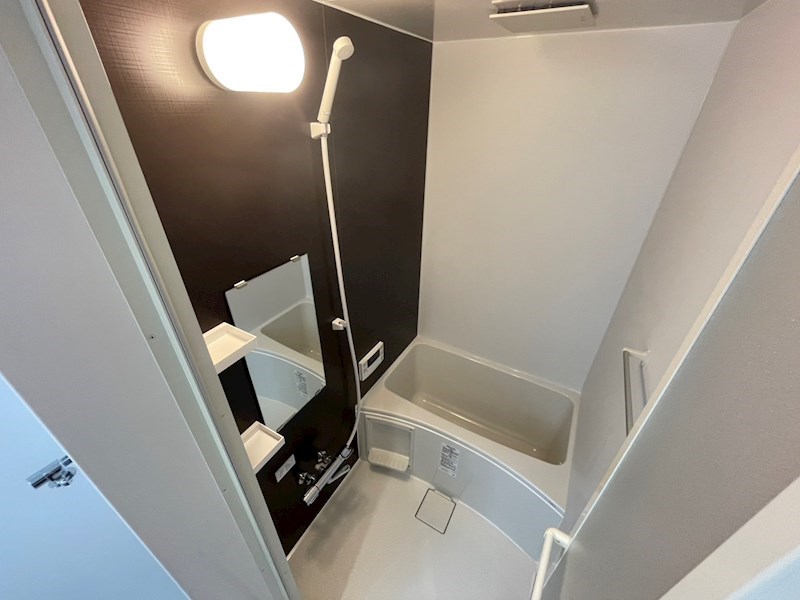 レジデンス向小金 風呂画像