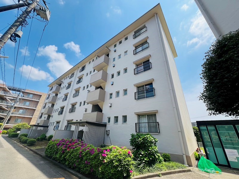 高塚団地1-8号棟 302号室 外観