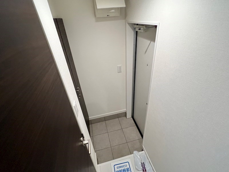 アーベインテラス千住緑町　Ｂ棟 玄関