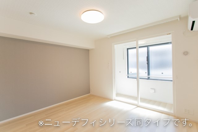 ソレアード弐番館 リビング