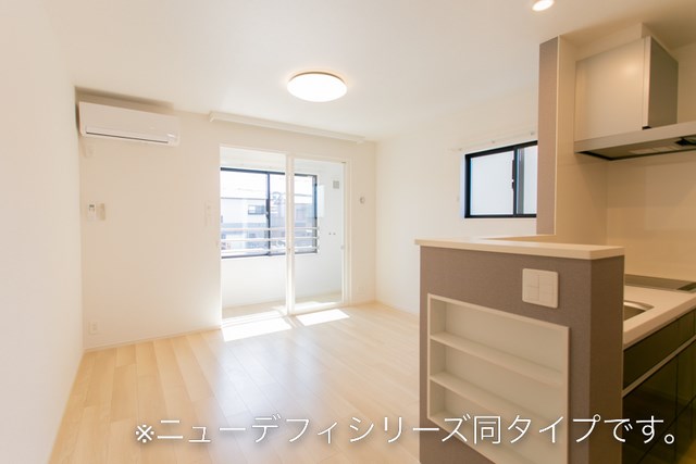 ソレアード弐番館 リビング