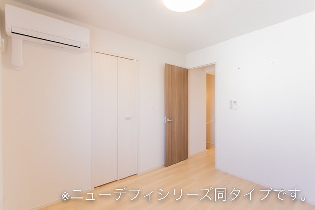 ソレアード弐番館 ベッドルーム