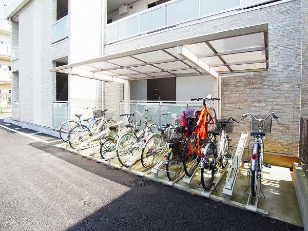 リブリ・白山WEST その他外観1