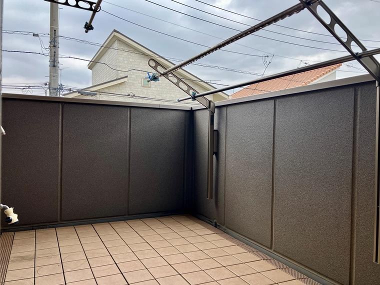 東鎌ケ谷1丁目戸建 ベランダ