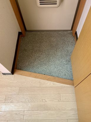 クレールコートYM 玄関