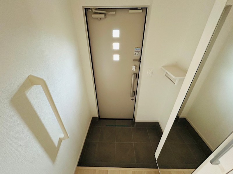 グランピア 玄関