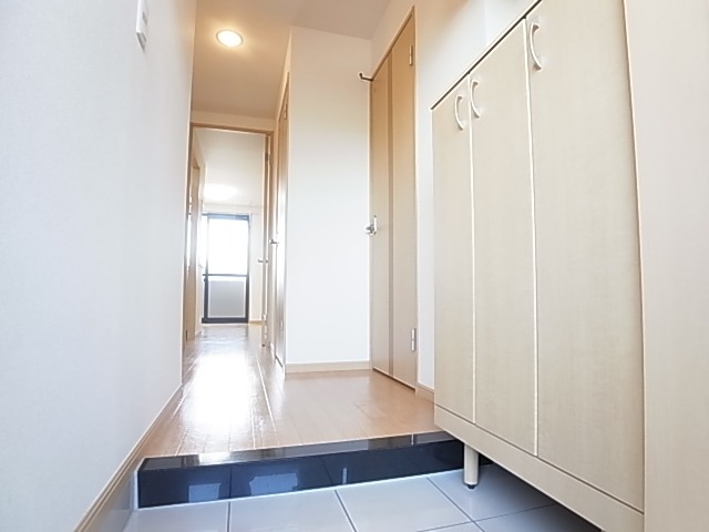 グランディール 玄関