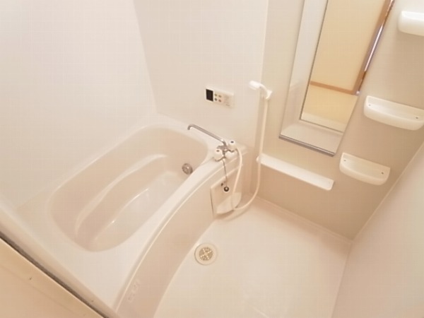 サンヴィレッヂ参番館 風呂画像