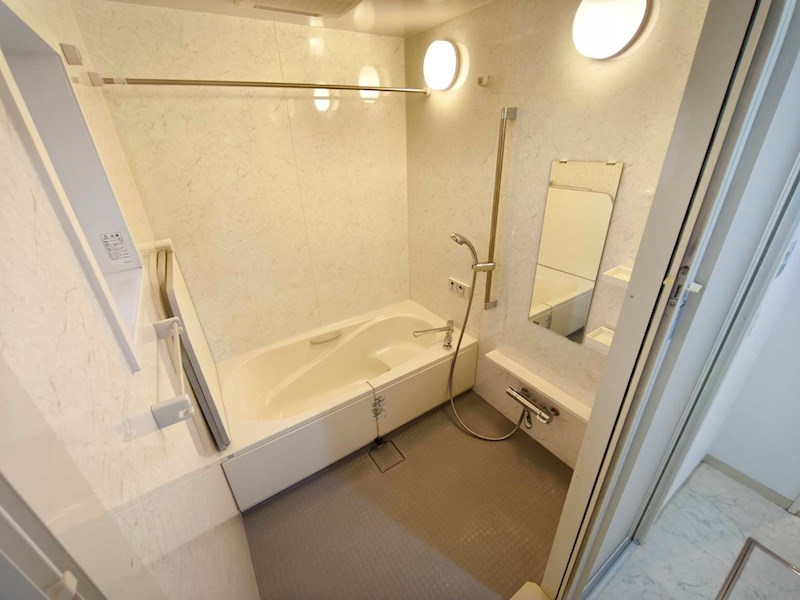 アムール　ワン 風呂画像