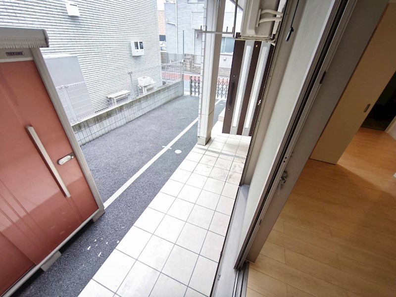 アムール　ワン ベランダ