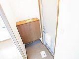ロイヤルタウン泉A 玄関