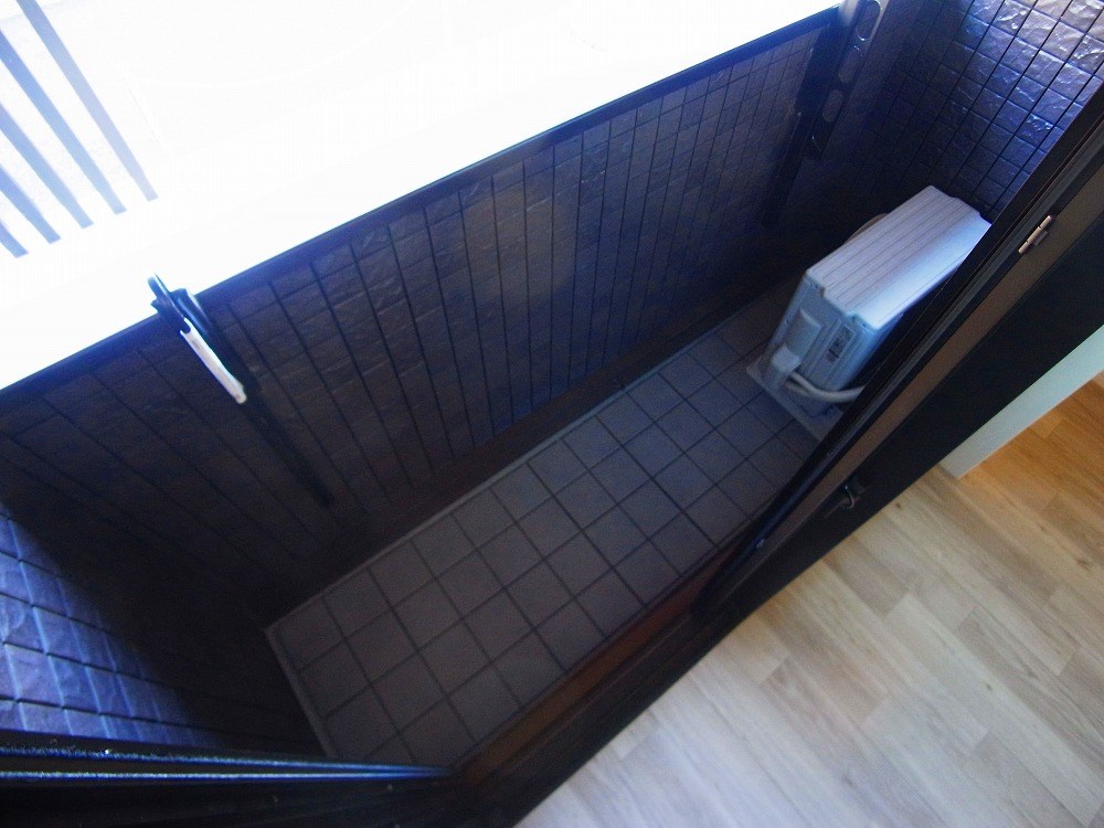 桜アパートメント ベランダ