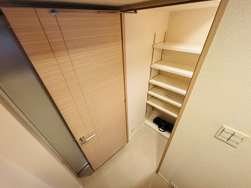 クリオ松戸伍番館 玄関