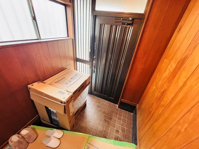柏市塚崎戸建 玄関