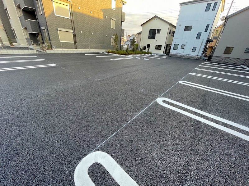 ル　シエル 駐車場