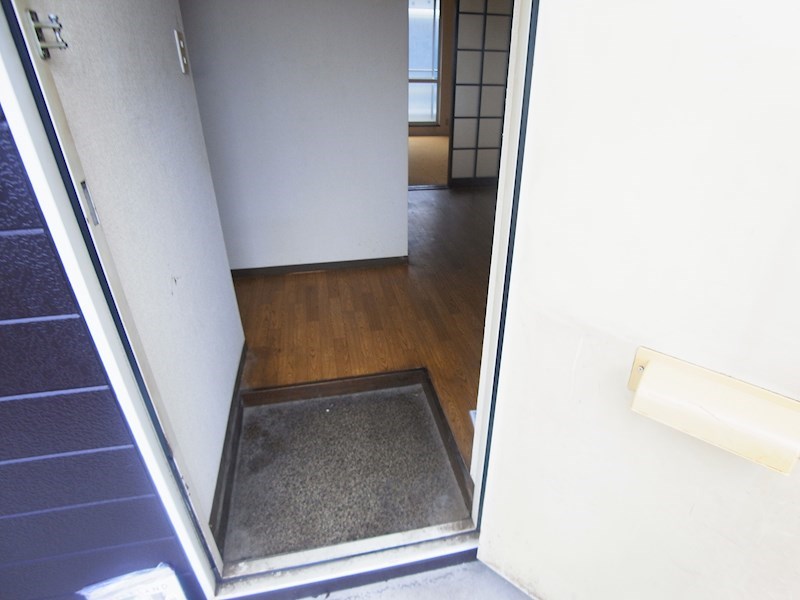 サンバンプ鎌ケ谷 玄関