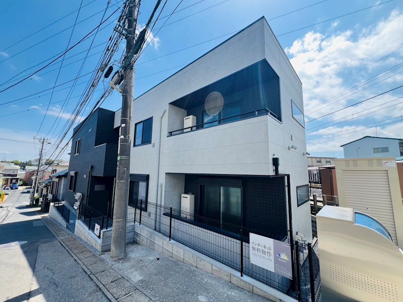 カターラローズ 101号室 外観