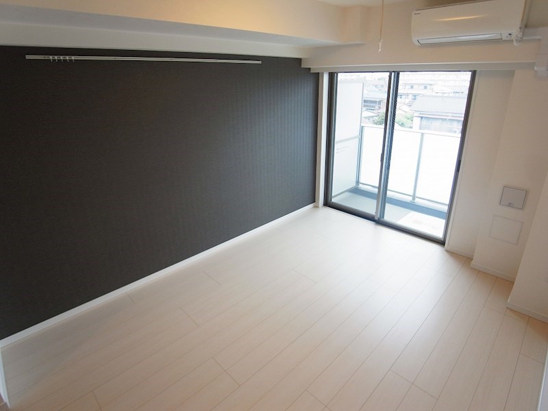 MAXIV　KOHOKU　ALEGRIA　COURT リビング