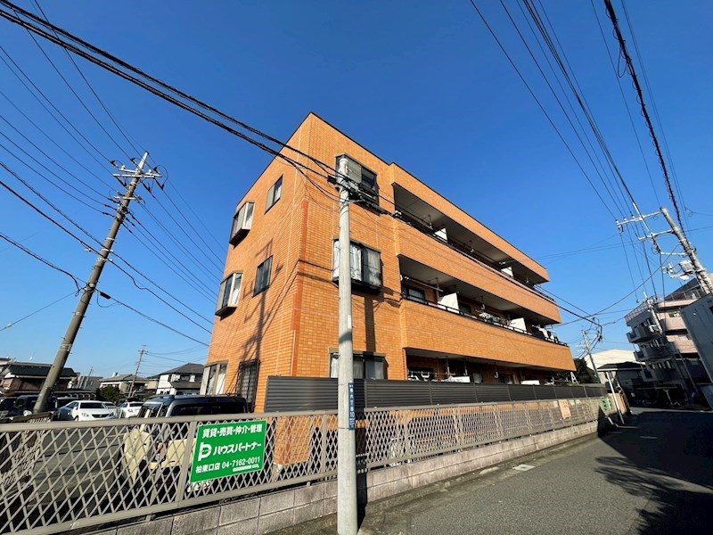 ヴィラ小溝 301号室 外観