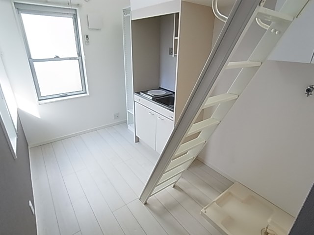 ビジュー千住大橋レジデンス リビング