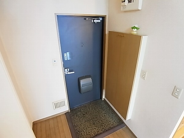 ソレイユＭＴ 玄関