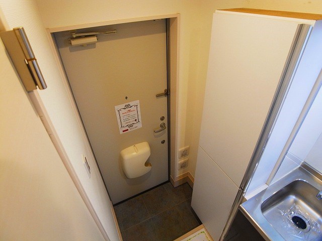 レベアス北千住 玄関