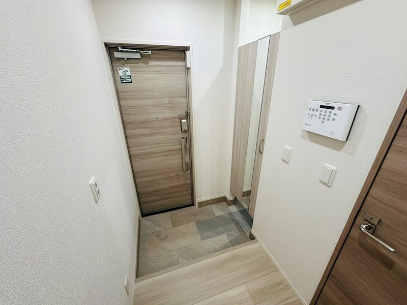 セレスティア六町Ⅱ  玄関