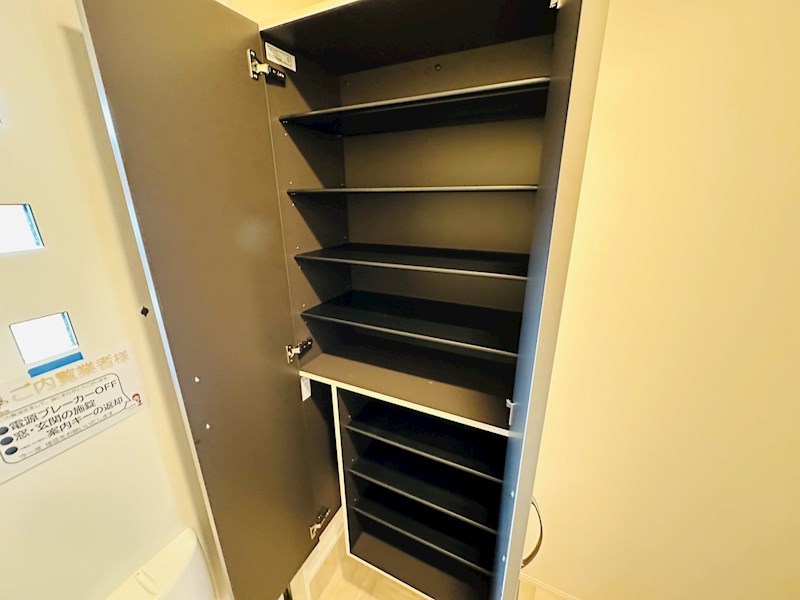 シャンティ・クラ その他8