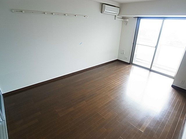 アンジュフローリア ベッドルーム