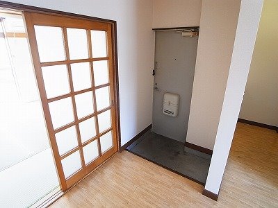 第5伊原ハイツ 玄関