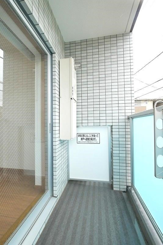 ペアパレス六町1号館 ベランダ
