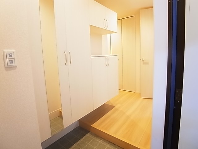 カルデア 玄関