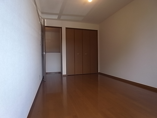 リビングタウン南青山Ｅ ベッドルーム