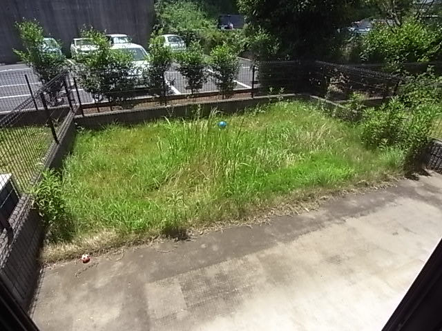 リビングタウン南青山Ｅ ベランダ
