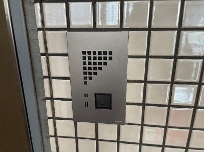 第7新井ビル 玄関