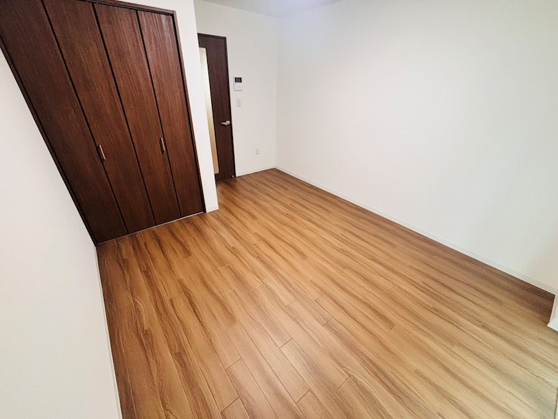 レジデンス向小金 ベッドルーム