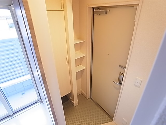 REX堀切 玄関