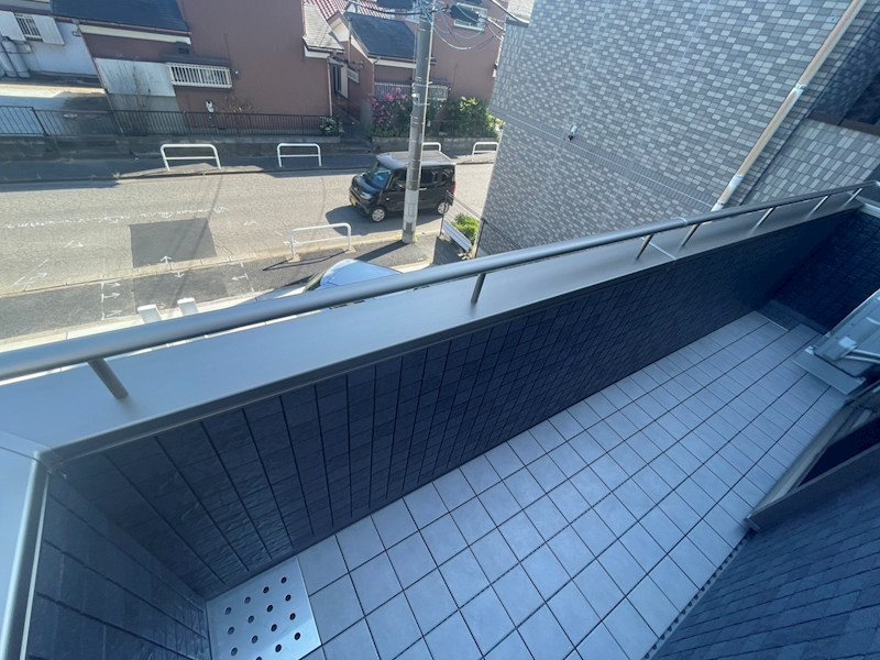 ライトムーンA棟 ベランダ