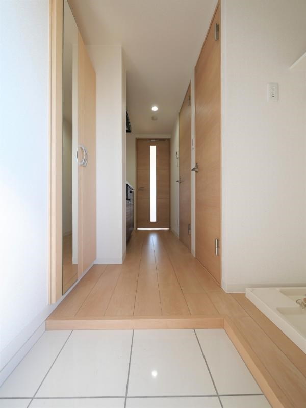 フェルクルールプレスト千住関屋 玄関