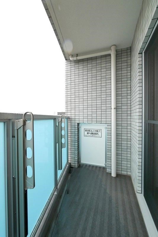 ペアパレス六町1号館 ベランダ