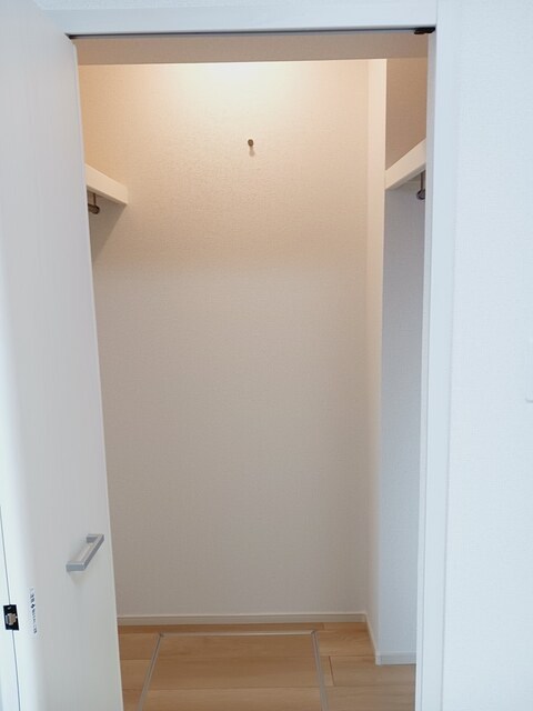 ヴィラーズ　フィールド その他3