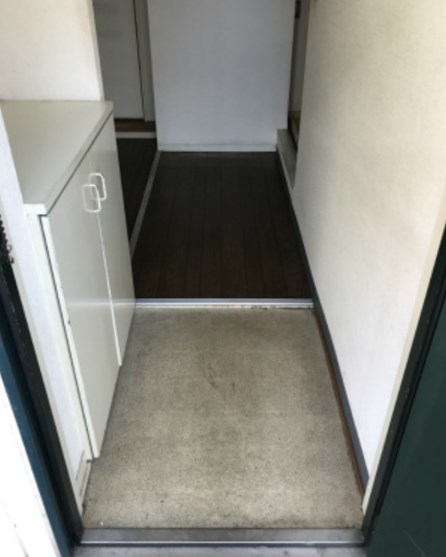 ヴァンベールＦ 玄関