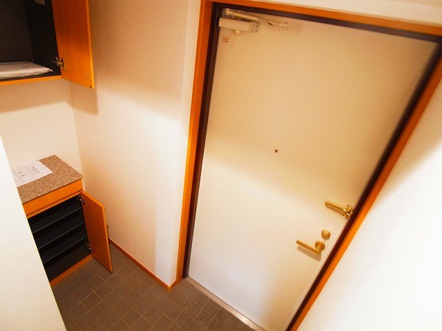 MSビル 玄関