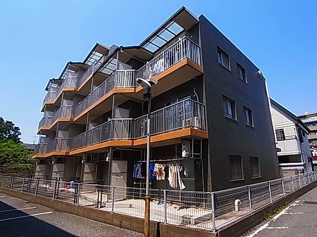 コンブリオ柏 205号室 外観