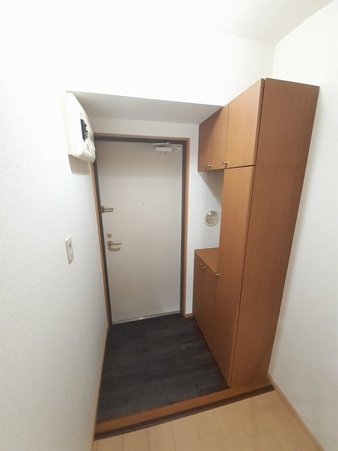 コルソ五反野 玄関