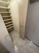 Lier &amp;agrave; lavenir（リエ　ア　ラヴニール） 玄関
