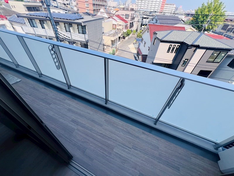 Lier &amp;agrave; lavenir（リエ　ア　ラヴニール） ベランダ