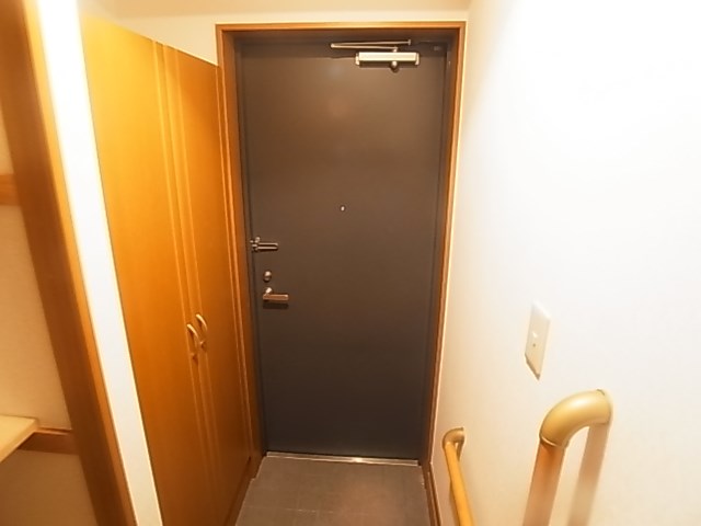 フォルティーヌ皿沼 玄関